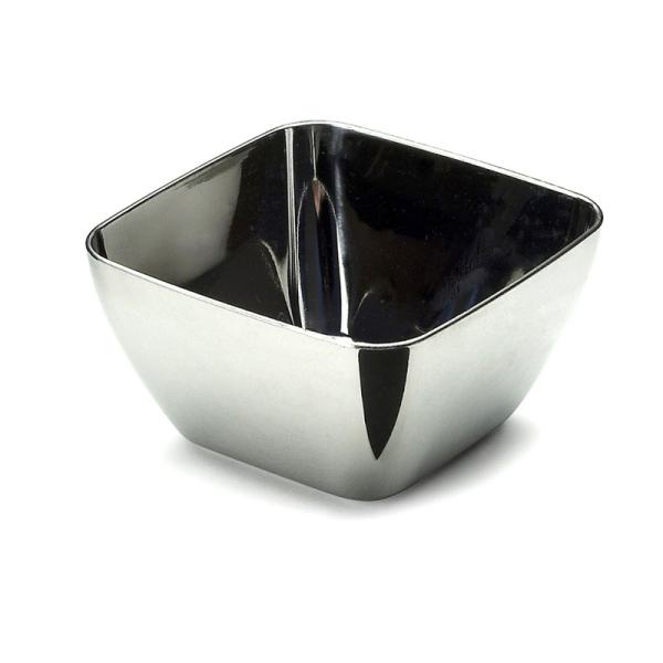 Plateau de service ovale couleur argent. Taille : 40x25.5 cm.